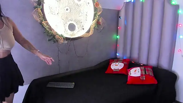 brianna-03 online show from December 20, 3:57 am