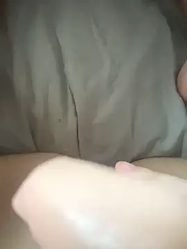 babygirl1906 online show from November 1, 2:02 am