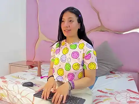 Zoe king19 online show from October 7, 4:53 am