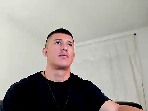 Muscle man07 online show from August 3, 3:16 pm