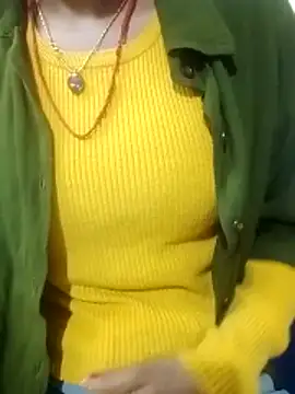 Snapshot of Mahi677 chatting on November 18, 3:34 am Mahi677 online show from November 18, 3:34 am