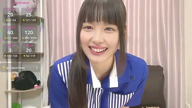 Snapshot of mai-chan_ chatting on October 25, 2:19 am mai-chan online show from October 25, 2:19 am