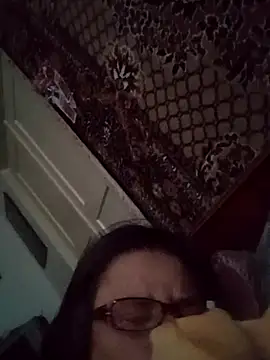 Snapshot of MilaCold5443 chatting on October 21, 5:52 am MilaCold5443 online show from October 21, 5:52 am