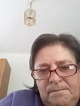 Snapshot of MilaCold5443 chatting on October 22, 9:53 am MilaCold5443 online show from October 22, 9:53 am