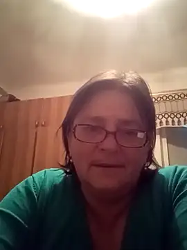 Snapshot of MilaCold5443 chatting on October 25, 7:30 pm MilaCold5443 online show from October 25, 7:30 pm