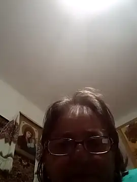 Snapshot of MilaCold5443 chatting on October 27, 7:51 pm MilaCold5443 online show from October 27, 7:51 pm