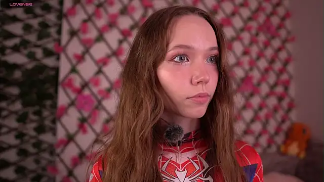 Petite Polly online show from November 8, 6:07 pm