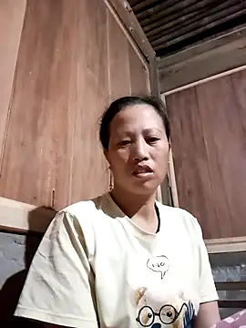 Snapshot of jerry-xx chatting on November 12, 7:46 pm jerry-xx online show from November 12, 7:46 pm