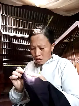 Snapshot of jerry-xx chatting on November 22, 1:37 am jerry-xx online show from November 22, 1:37 am