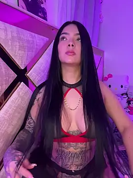 Snapshot of Kiity- chatting on November 13, 4:11 am Kiity- online show from November 13, 4:11 am