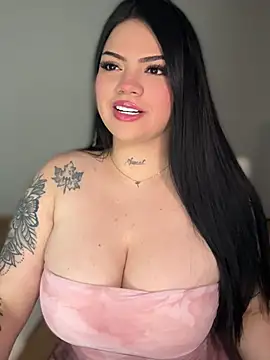 dulcemarianh  online show from May 2, 3:44 am
