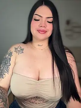 dulcemarianh  online show from May 18, 3:57 am