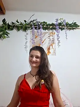 Snapshot of Nika_aa chatting on April 19, 6:10 pm Nika aa online show from April 19, 6:10 pm