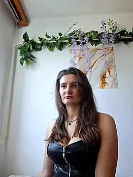 Snapshot of Nika_aa chatting on April 26, 2:15 pm Nika aa online show from April 26, 2:15 pm