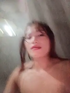 Snapshot of Rabbit-small chatting on October 15, 8:03 am Rabbit-small online show from October 15, 8:03 am