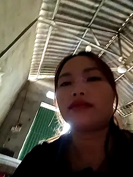 Snapshot of Rabbit-small chatting on October 20, 2:23 am Rabbit-small online show from October 20, 2:23 am