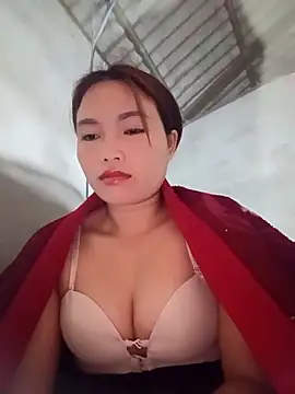 Snapshot of Rabbit-small chatting on November 21, 4:16 pm Rabbit-small online show from November 21, 4:16 pm