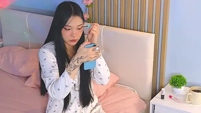 hellowianny online show from October 8, 1:53 pm