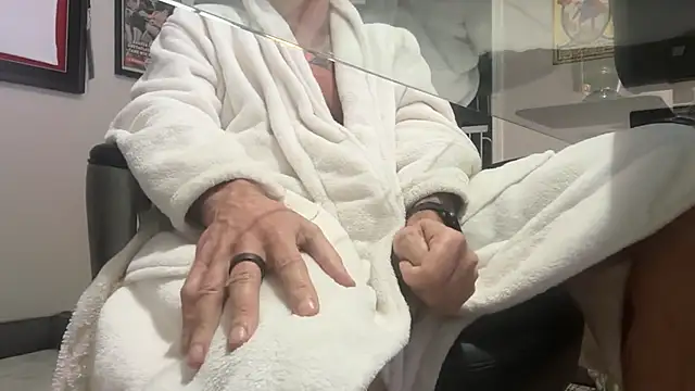 Crazy Mike1 online show from January 9, 7:04 pm