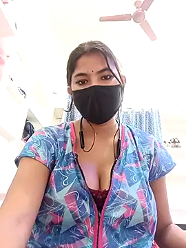 Hot radhaji online show from February 8, 3:59 pm