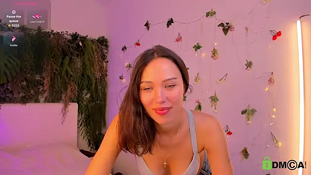 Snapshot of Black_Jenny chatting on May 3, 10:43 am Black Jenny online show from May 3, 10:43 am