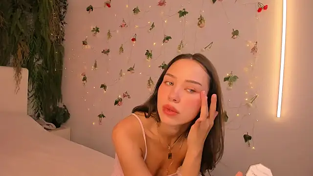 Black Jenny online show from June 27, 8:52 am