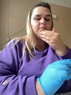 Snapshot of Vita6777 chatting on November 27, 5:09 am Vita6777 online show from November 27, 5:09 am