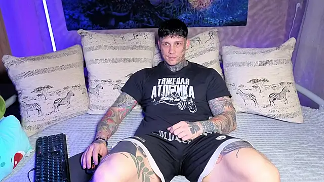 Snapshot of Anubisgods chatting on November 17, 5:46 am Anubisgods online show from November 17, 5:46 am