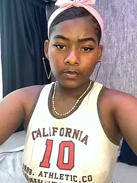 KarinaFlowers  online show from November 14, 12:15 pm