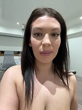 Snapshot of ClaraPasssion chatting on November 29, 10:13 pm ClaraPasssion online show from November 29, 10:13 pm