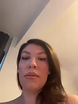 ClaraPasssion online show from June 21, 6:10 pm