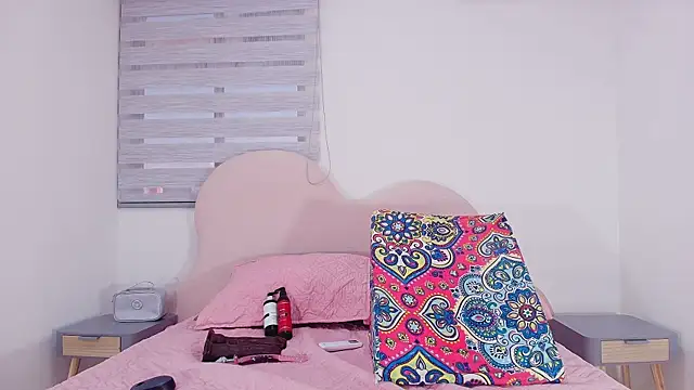 Snapshot of lu_mystic chatting on December 14, 11:59 am lu mystic online show from December 14, 11:59 am