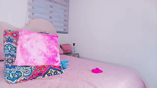 lu mystic online show from January 17, 11:59 am