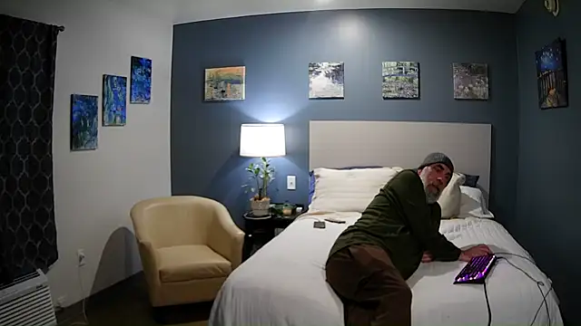 Fuck-Buddy-4U online show from October 16, 11:33 am