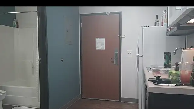 Snapshot of Fuck-Buddy-4U chatting on March 11, 6:36 pm Fuck-Buddy-4U online show from March 11, 6:36 pm