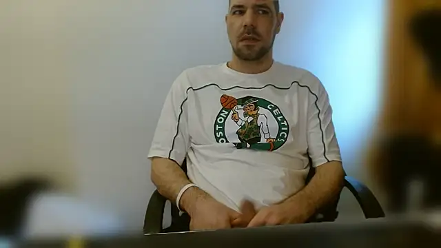 chibrax918 online show from March 11, 8:42 am