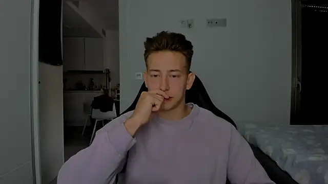 find0m master online show from March 10, 3:50 pm