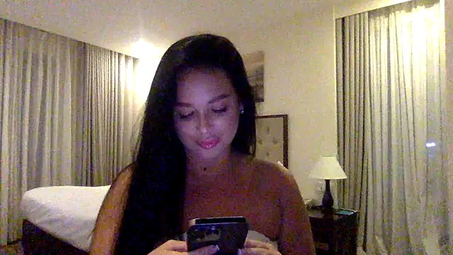 Fayronna online show from February 6, 2:53 pm