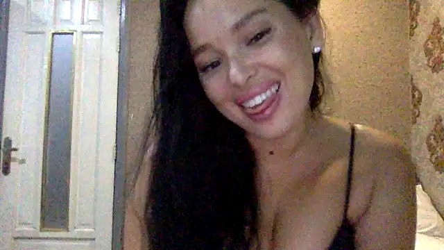 Fayronna online show from March 6, 10:17 pm