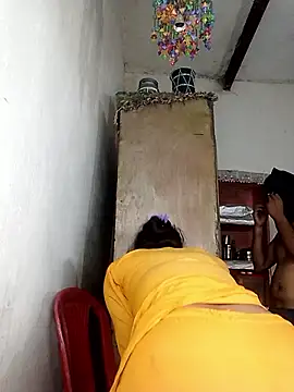 Sexy Riya Bhabhi online show from October 13, 8:31 pm