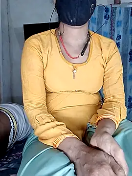 Sexy Riya Bhabhi online show from October 24, 3:52 pm