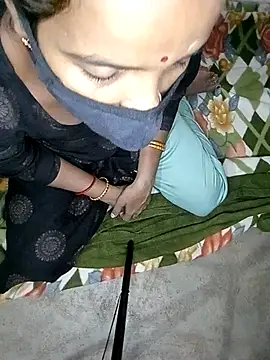 Sexy Riya Bhabhi online show from November 5, 5:35 pm