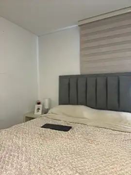 Isabella LaRue online show from April 12, 1:49 pm