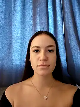 MayaGlow online show from November 15, 6:00 am