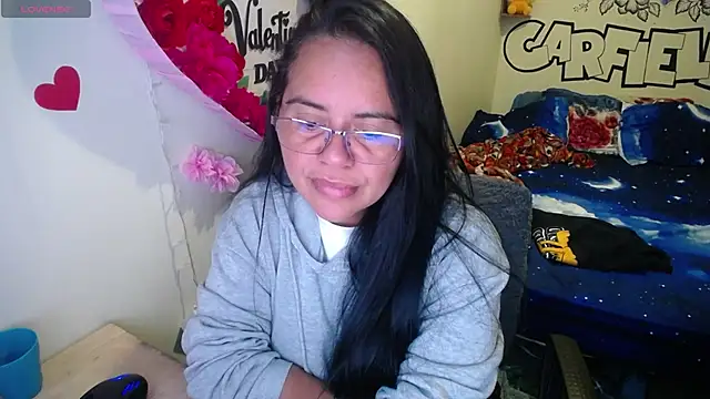 Snapshot of Miss__kendra_ chatting on April 14, 11:16 am Miss kendra online show from April 14, 11:16 am