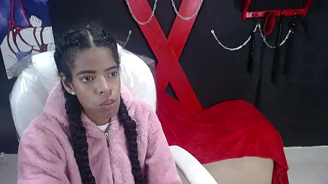 thianahorny online show from January 17, 11:15 am