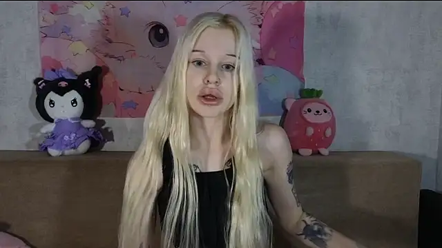 HoneyGold  online show from April 22, 3:42 am