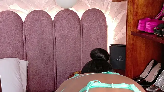 Bella-Torres online show from November 28, 5:10 am