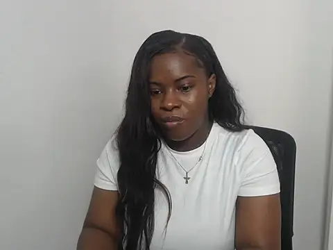 MiaFoxx7 online show from October 7, 8:28 pm