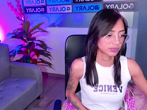 KarlaSlutSkinny   online show from October 8, 2:14 pm